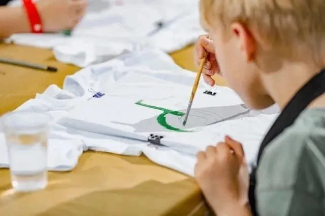 Роспись футболок